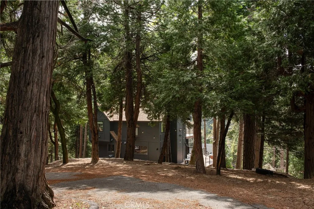 Additional image 33 of 413 Cimarron, Lake Arrowhead, CA 92352
