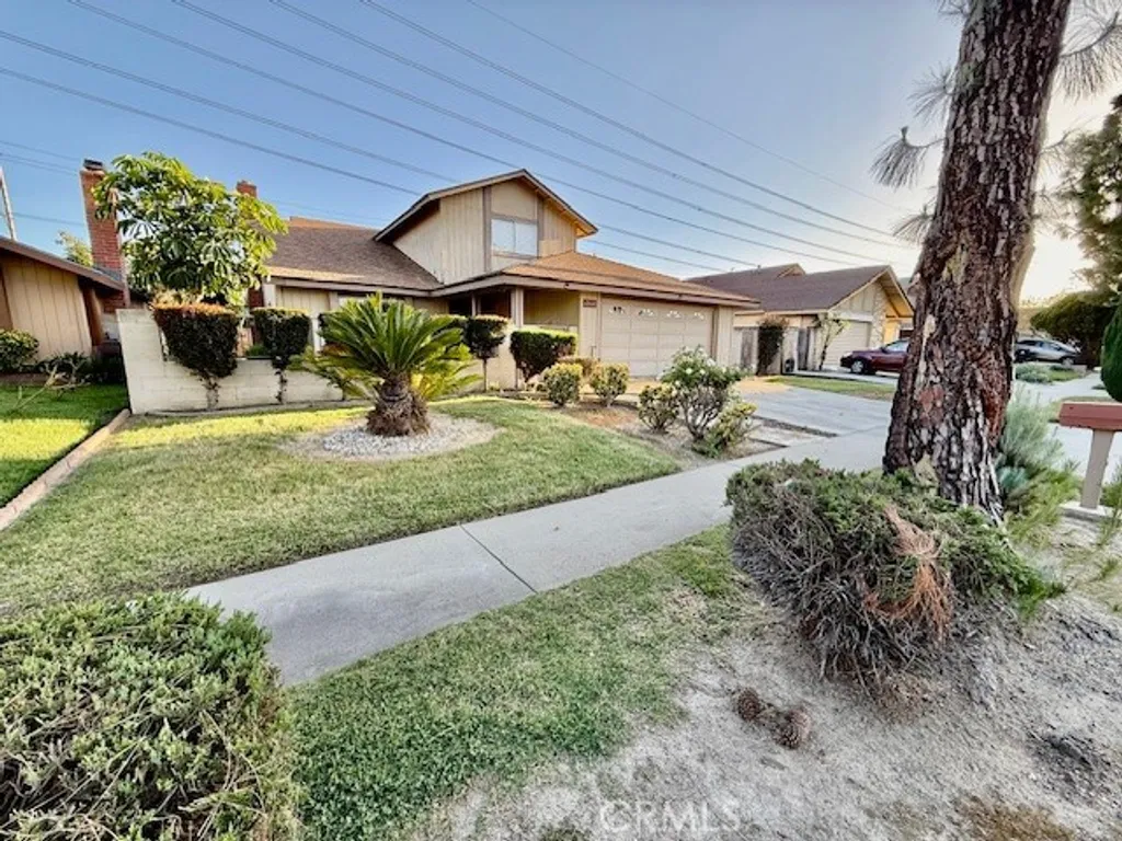 Additional image 2 of 1822 W Moore Ave, Santa Ana, CA 92704