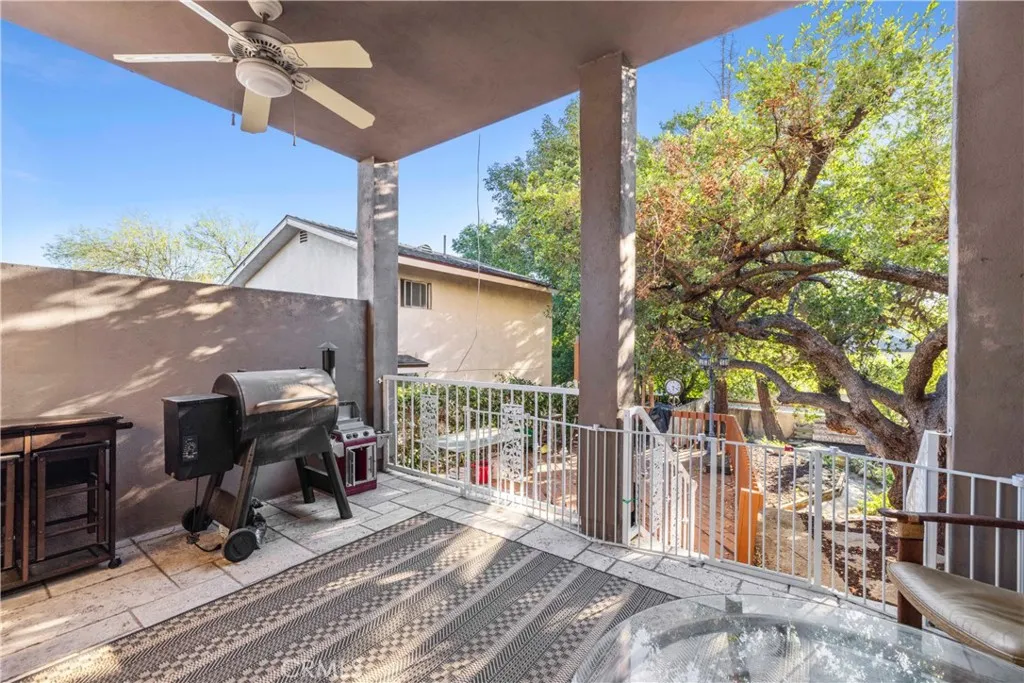Additional image 125 of 25048 Wheeler Rd, Newhall, CA 91321