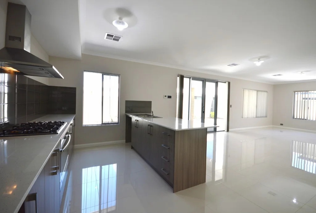 167 Honeywood Avenue, Wandi WA 6167