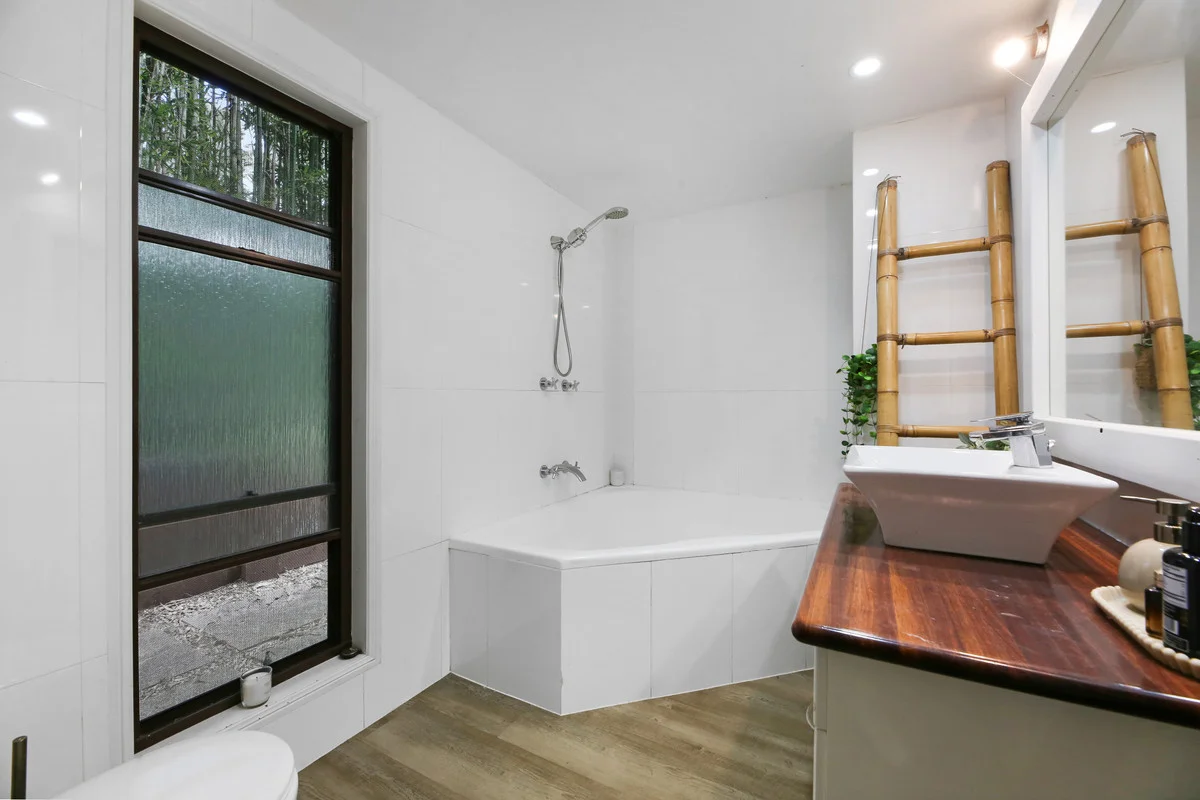 Additional image 14 of 186 West Burleigh Road, Burleigh Heads QLD 4220