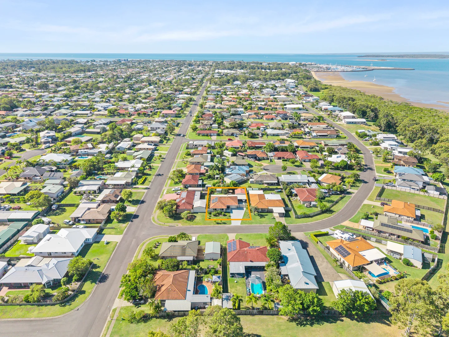 Additional image 22 of 39 Foreshore Drive, Urangan QLD 4655