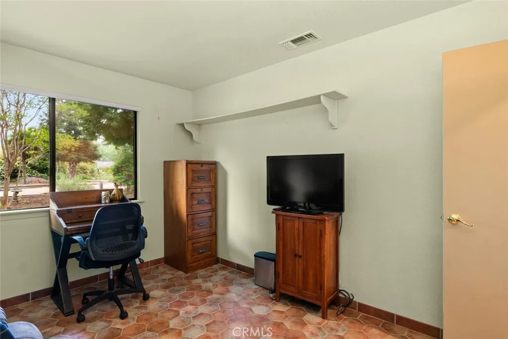 Additional image 98 of 80 Mimosa Lane, Chico, CA 95973