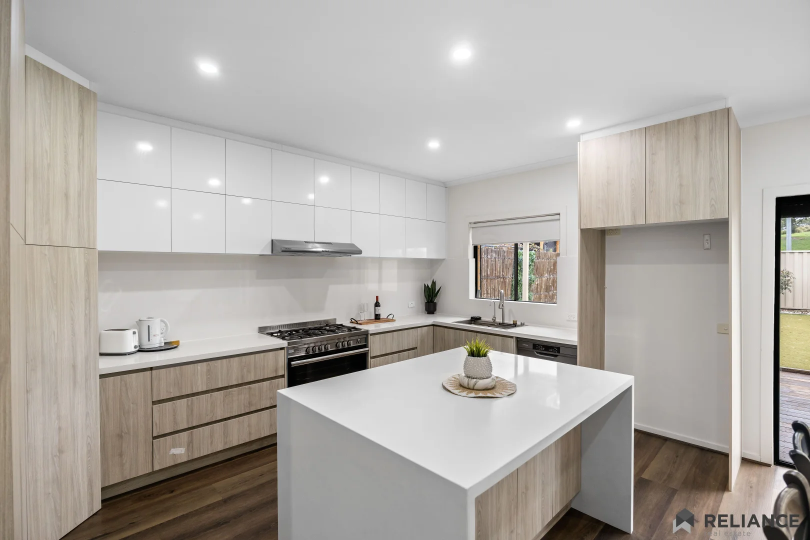 Additional image 2 of 3 Watersedge Way, Roxburgh Park VIC 3064