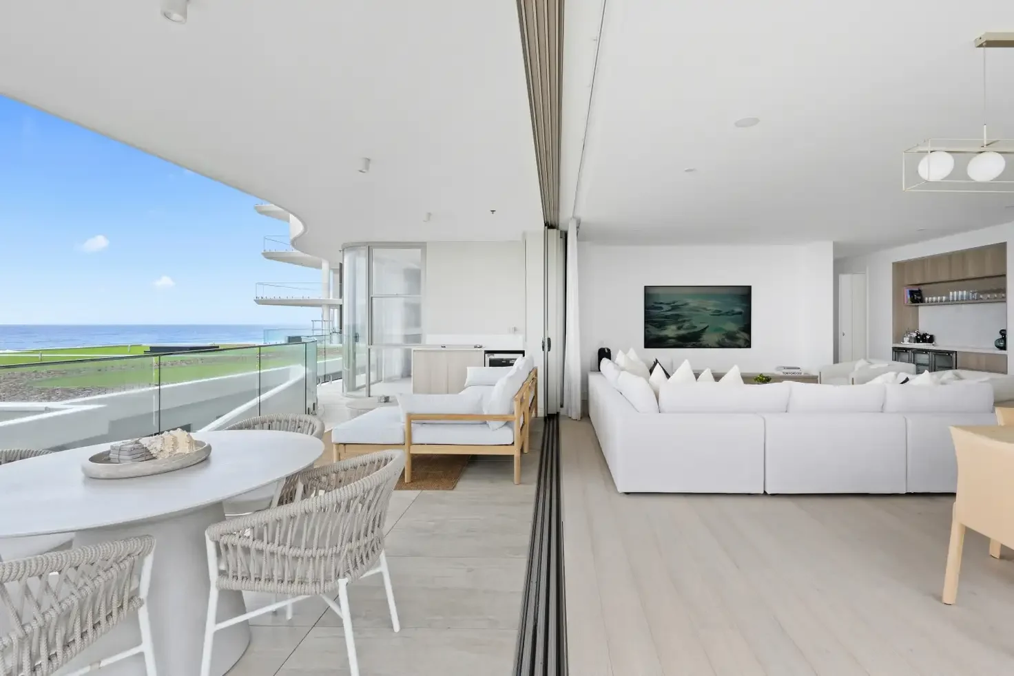 103/2C Twenty Seventh Avenue, Palm Beach QLD 4221