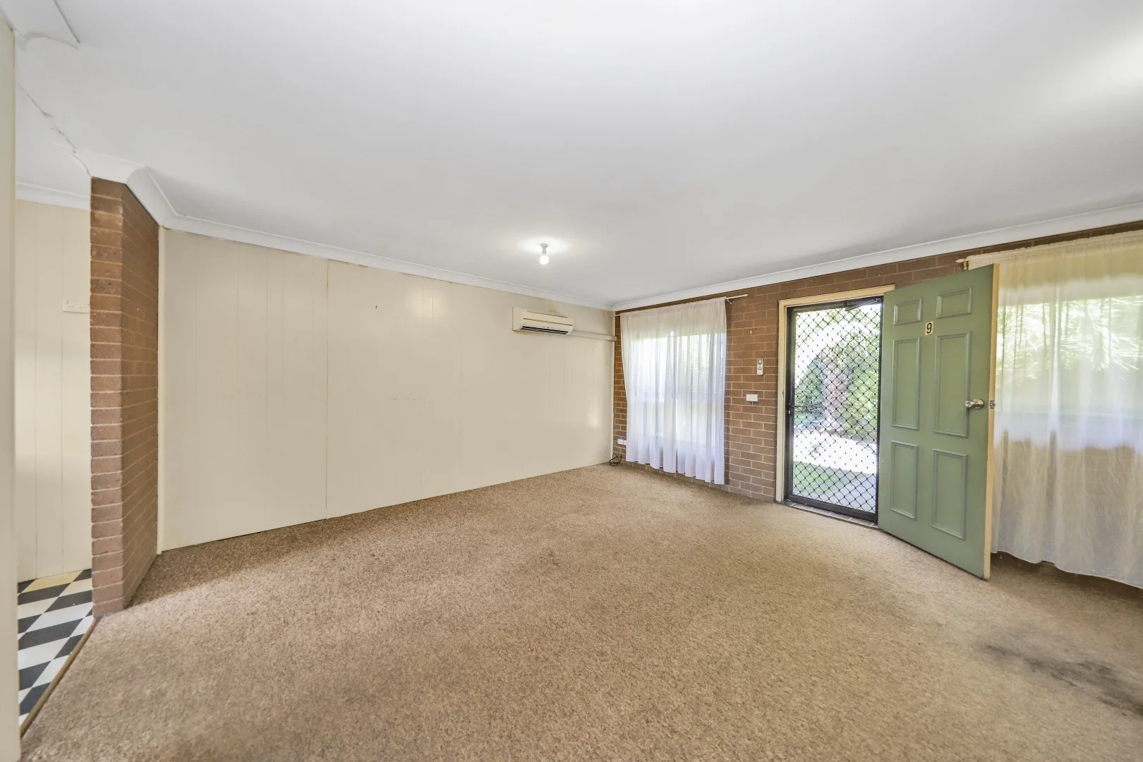 Additional image 3 of 9/32-34 Bundara Crescent, Tumut NSW 2720