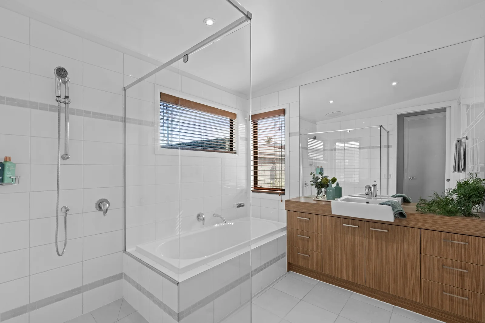 Additional image 15 of 1/42 Spring Street, Torquay VIC 3228