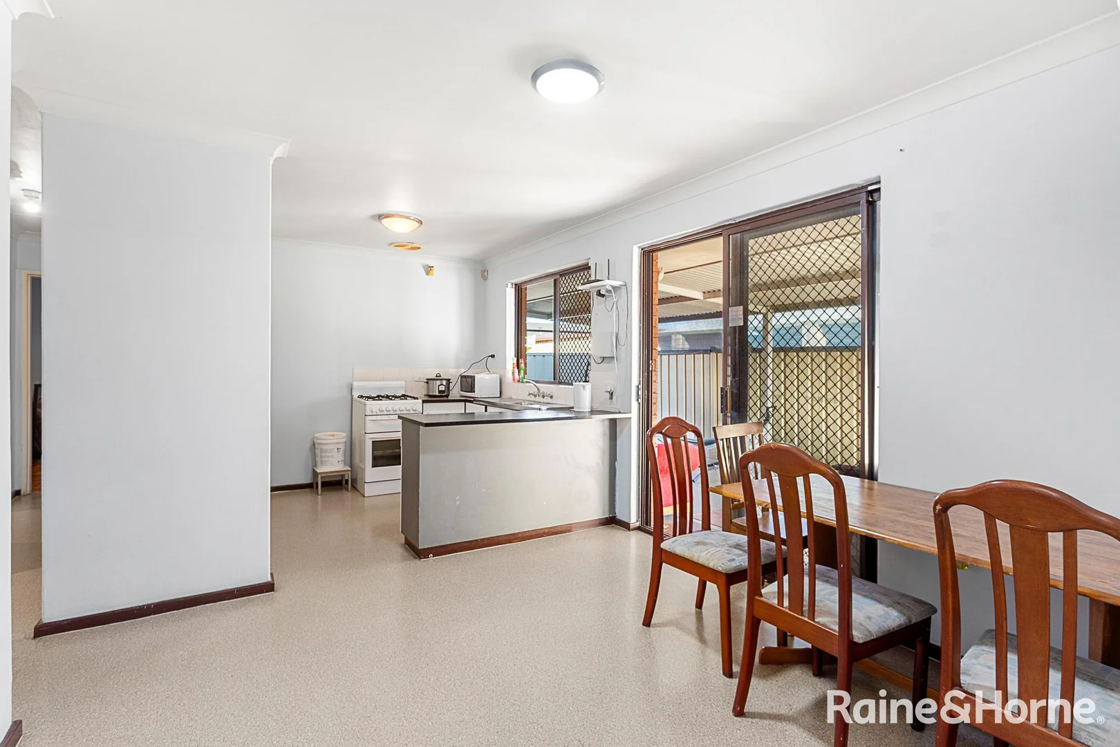 Additional image 10 of 35 Mercer Way, Balga WA 6061