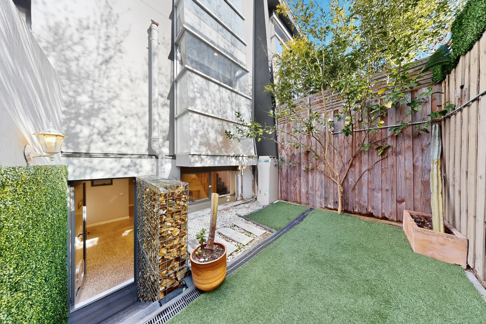 Additional image 6 of 2/509 St Kilda Street, Elwood VIC 3184