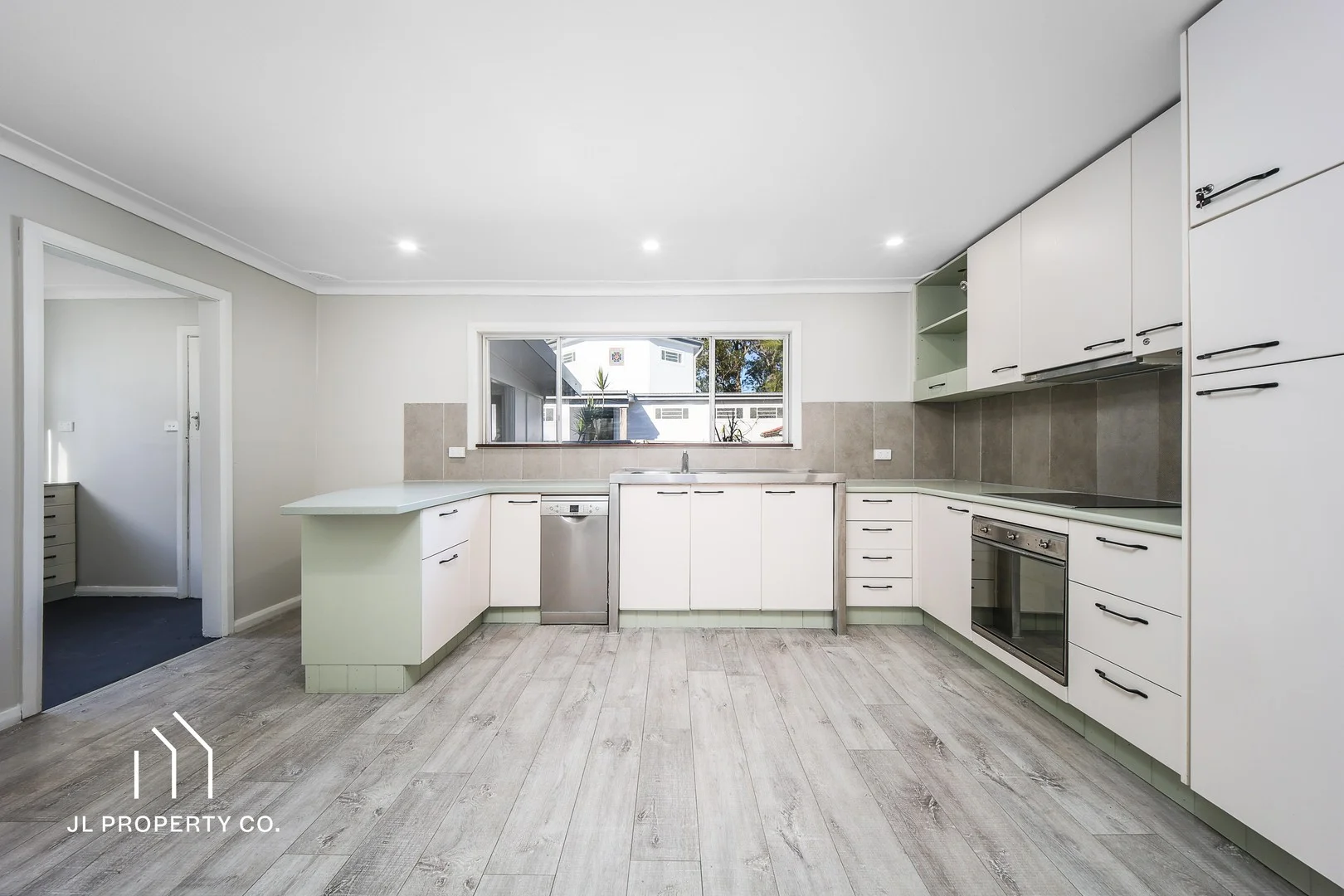 Additional image 3 of 16A Germaine Avenue, Bateau Bay NSW 2261
