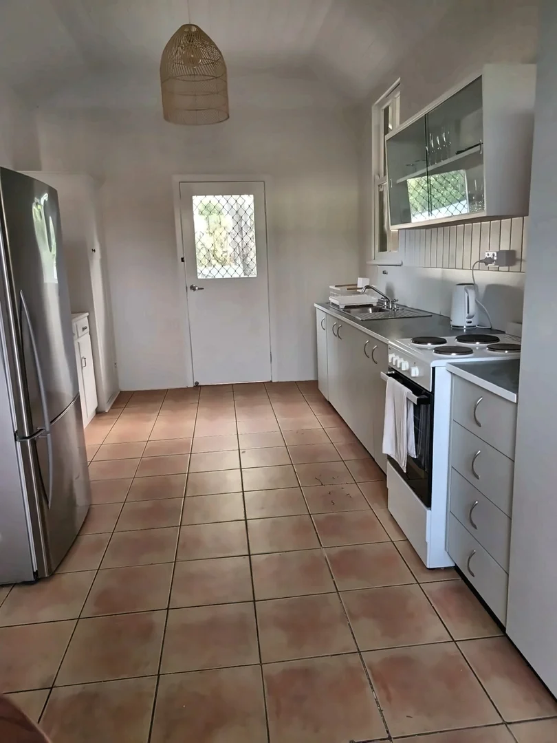 Additional image 7 of 1 Elizabeth Street, Beachmere QLD 4510