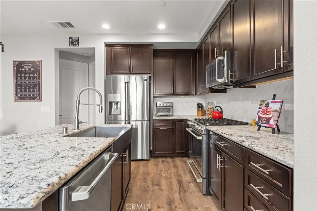 Additional image 9 of 14840 Maple Ter, Los Angeles, CA 91402