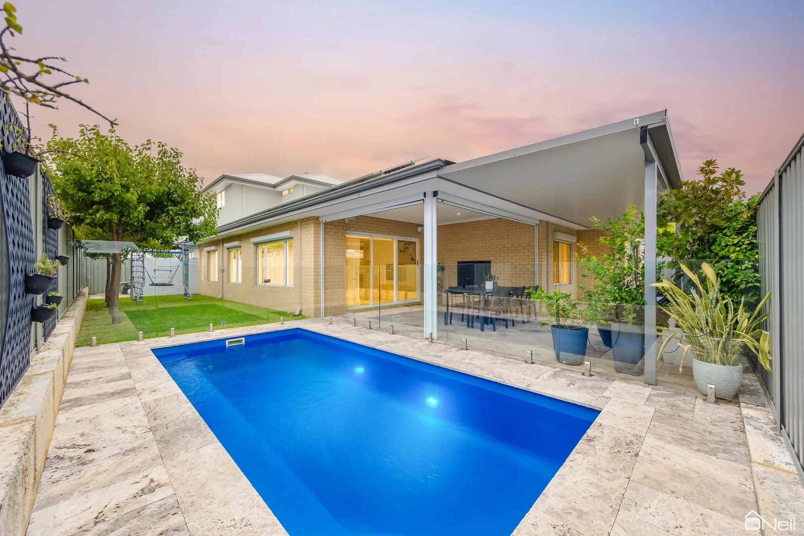 1 Exeter Court, Piara Waters WA 6112