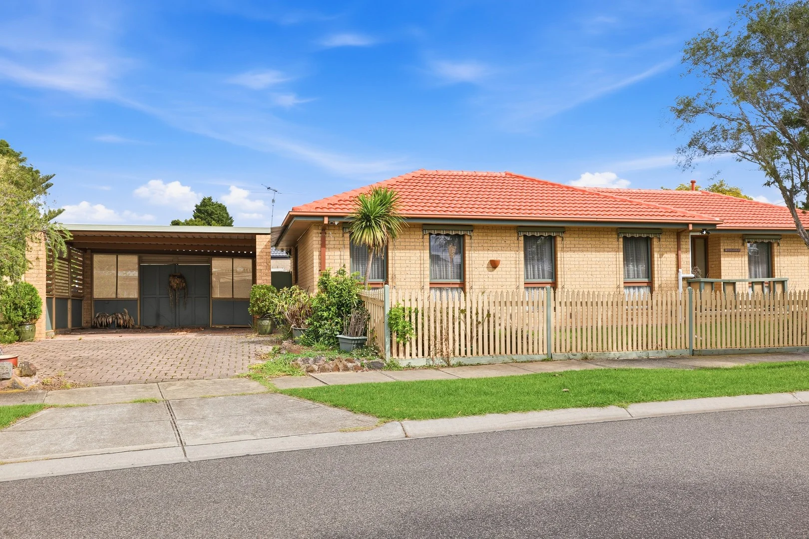 32 Shoalhaven Street, Werribee VIC 3030