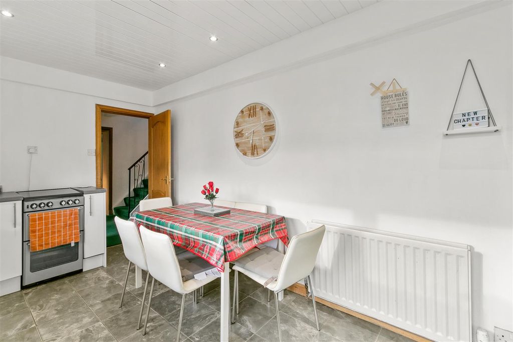 Additional image 6 of 4 bed semi-detached house for saleLomond Drive, Dumbarton G82