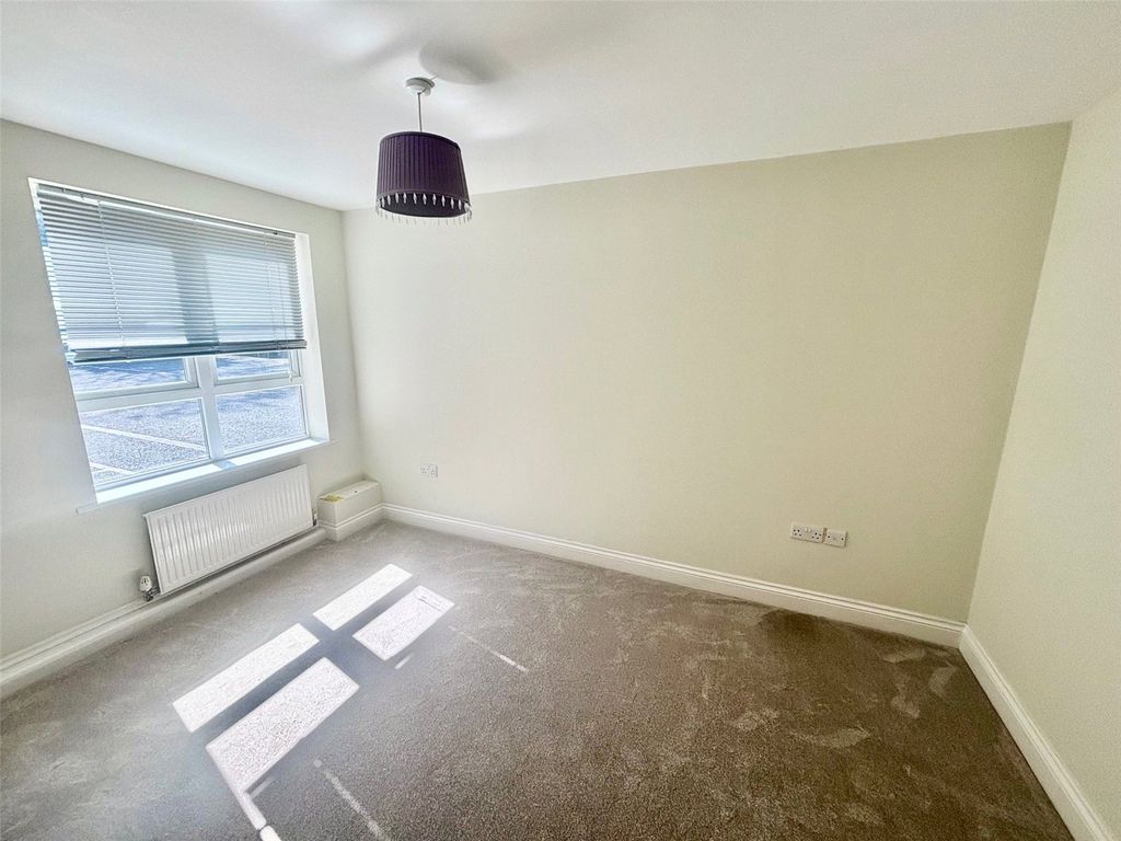 Additional image 7 of 2 bed flat for saleHarrow Road, Middlesbrough, North Yorkshire TS5