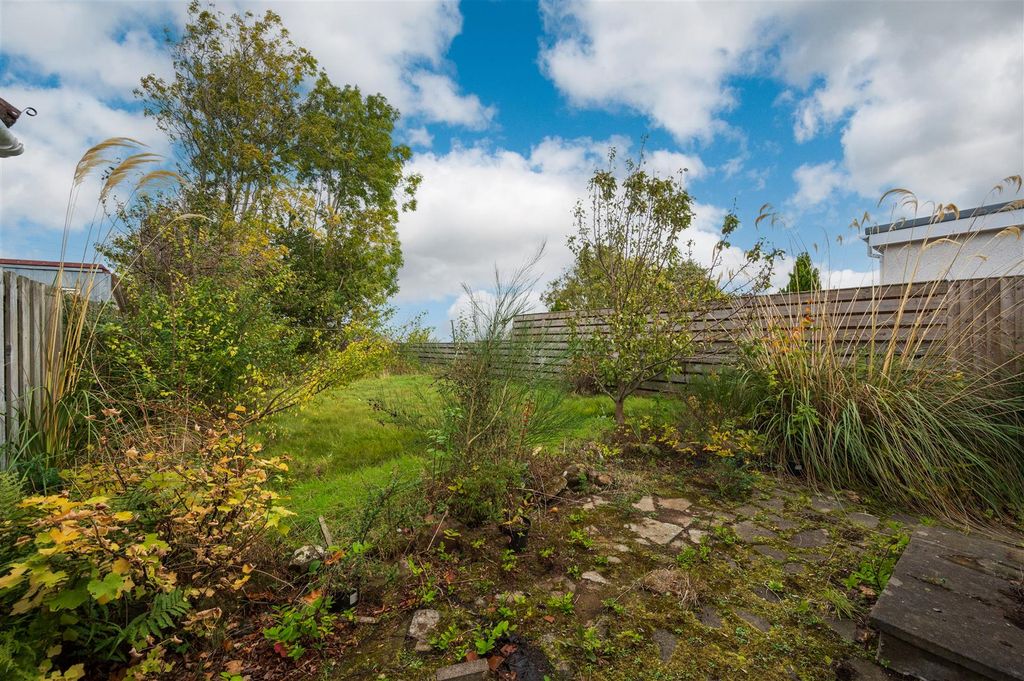 Additional image 16 of 1 bed property for saleCurrievale Drive, Curriehill, Currie EH14