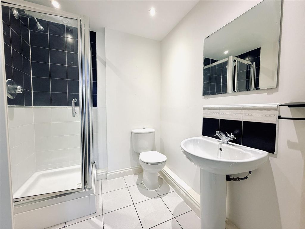 Additional image 10 of 2 bed flat for saleWeldon Road, Broadheath, Altrincham WA14