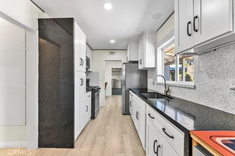 Additional image 28 of 1681 E La Deney Dr, Ontario, CA 91764