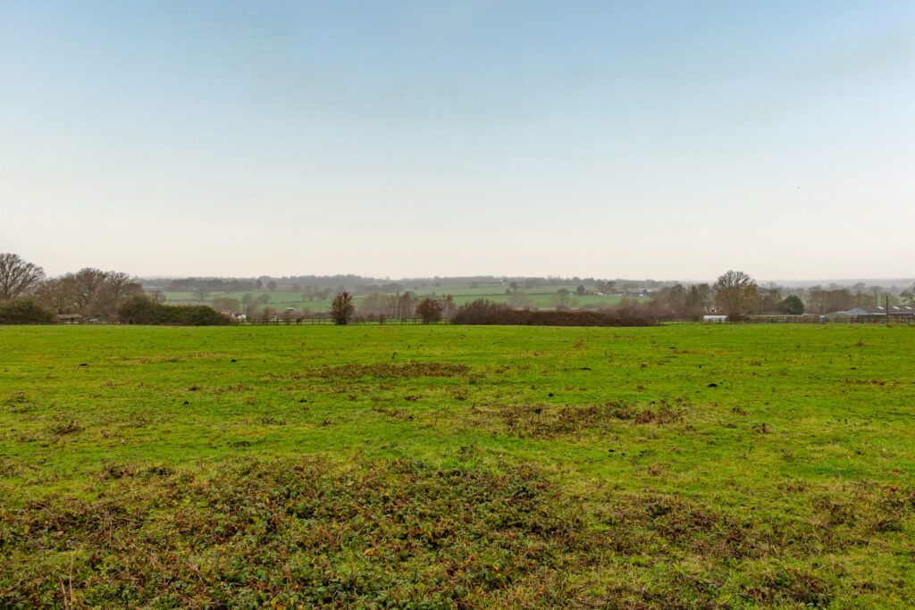 Land for salePlot 8, Off New Farm Drive, Romford RM4