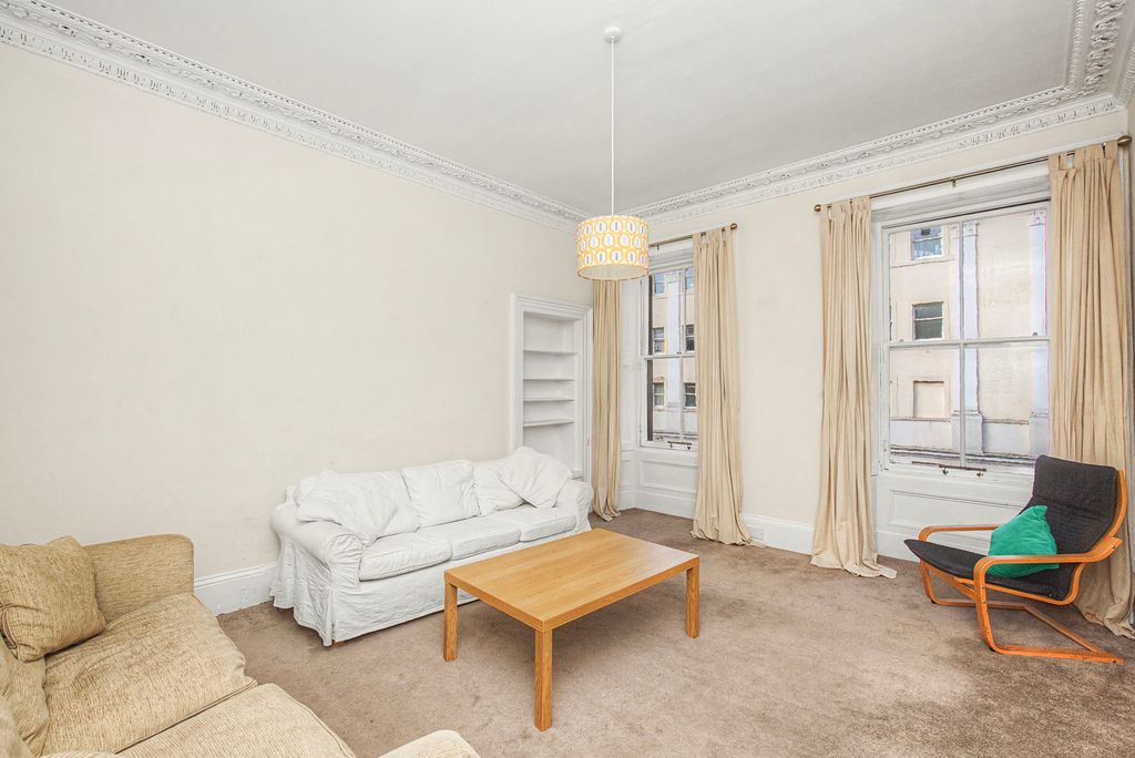 Additional image 4 of 3 bed flat for sale(2F2) 7 Cornwall Street, Edinburgh EH1