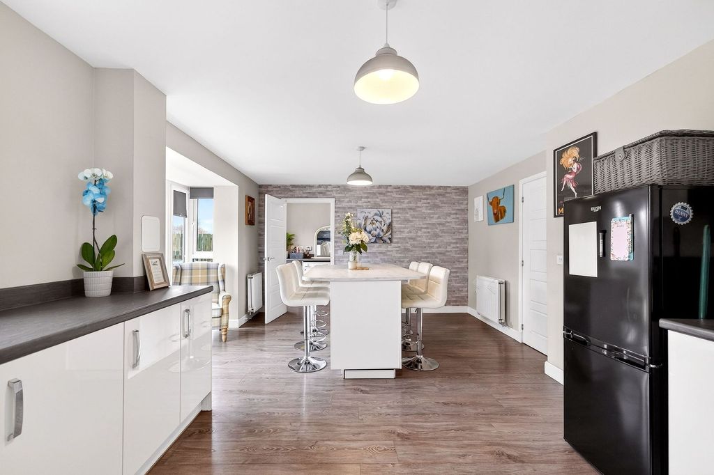Additional image 6 of 4 bed detached house for saleLang Gardens, Bathgate EH48