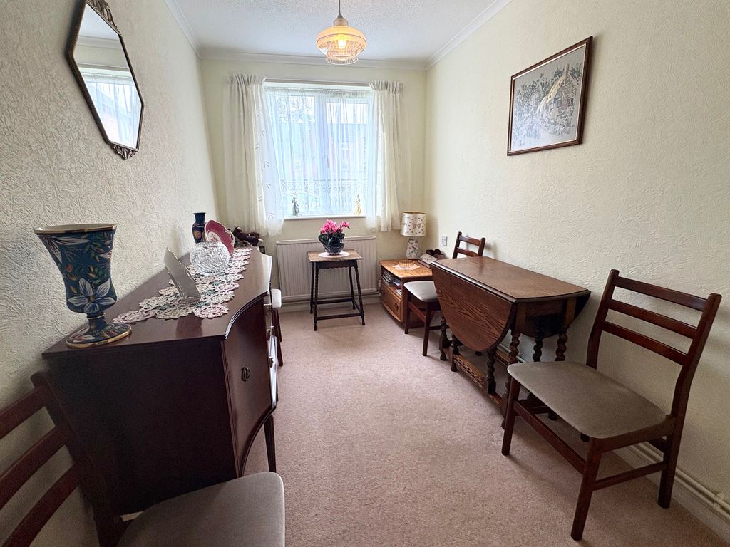 Additional image 7 of 2 bed flat for saleHenmore Place, Ashbourne DE6