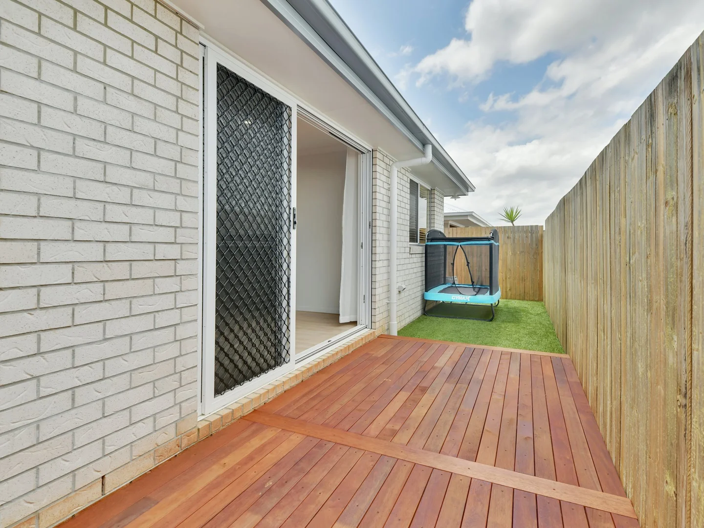 9 Orbit Street, Flagstone QLD 4280 photo 2