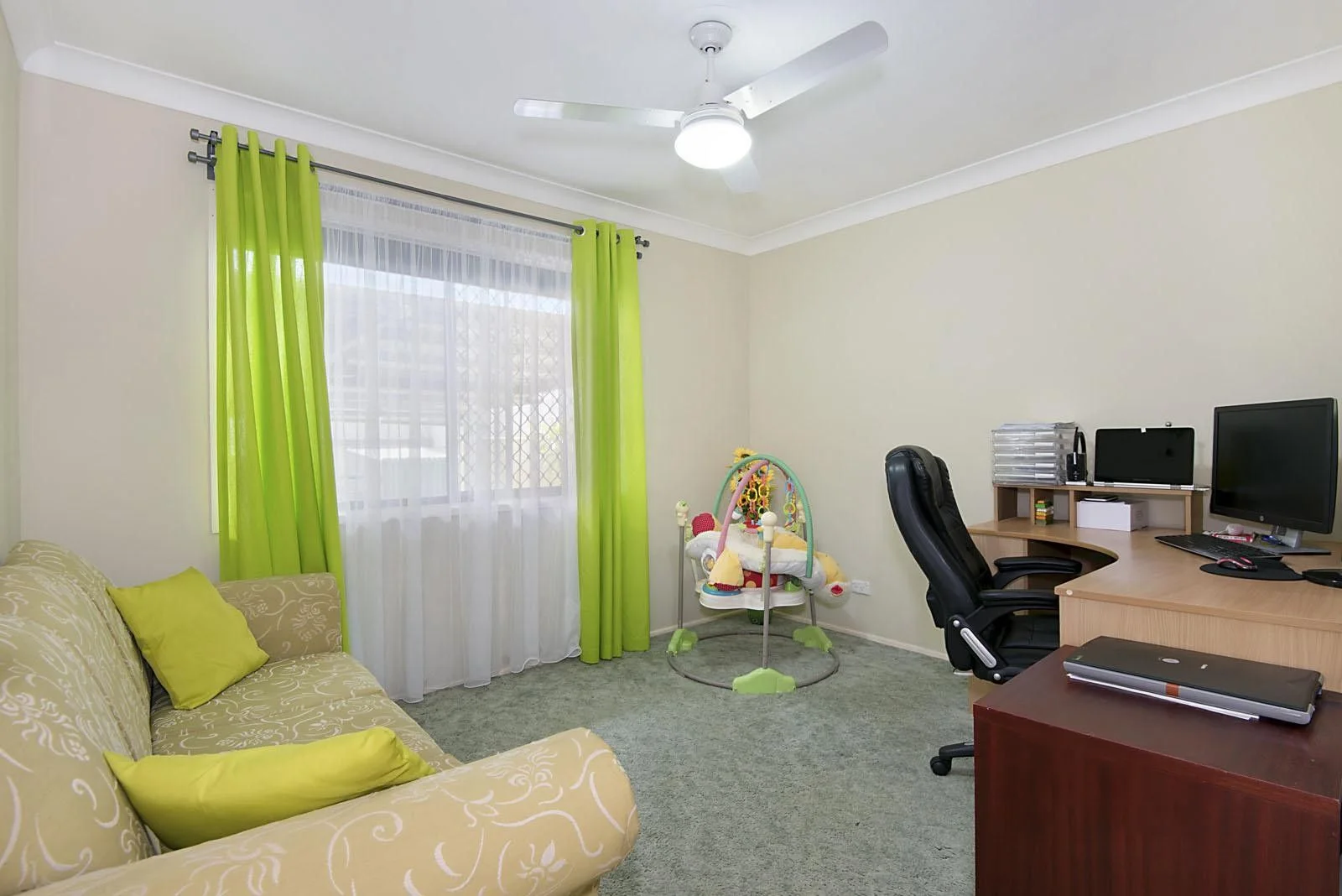 6/3 Southgate Dr, Woodridge QLD 4114 photo 5