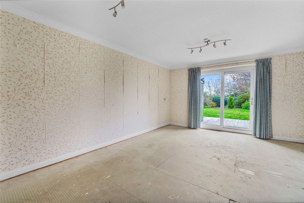 Additional image 3 of 2 bed maisonette for saleDe Havilland Way, Abbots Langley, Hertfordshire WD5