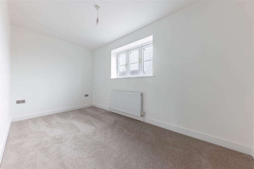 Additional image 15 of 4 bed detached house for saleSchool Close, London Road, Attleborough NR17