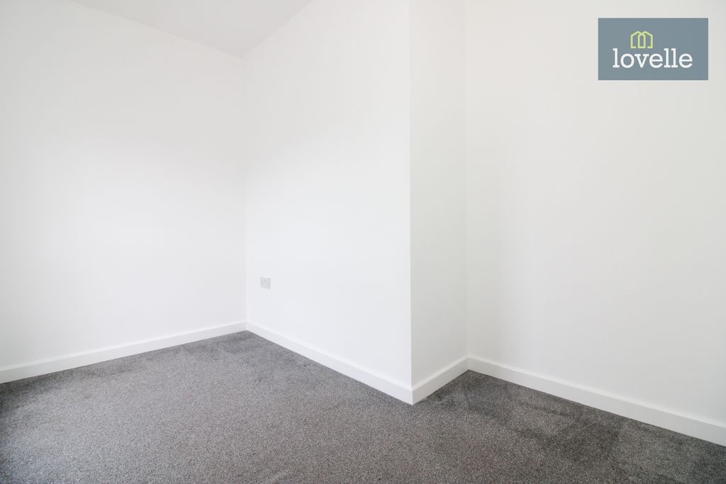Additional image 8 of 2 bed flat for saleMercer Row, Louth LN11