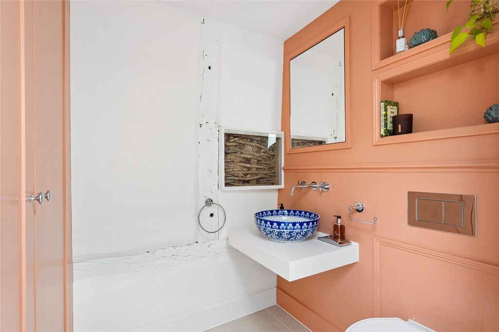 Additional image 9 of 3 bed detached house for saleWhielden Street, Amersham, Buckinghamshire HP7