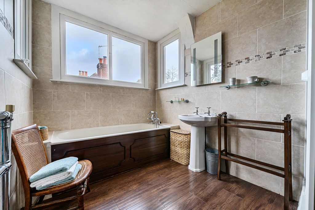 Additional image 18 of 6 bed semi-detached house for saleShinfield Road, Reading, Berkshire RG2