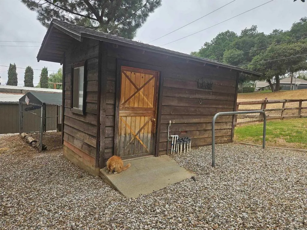 40275 Avenida Cerrovista, Cherry Valley, CA 92223