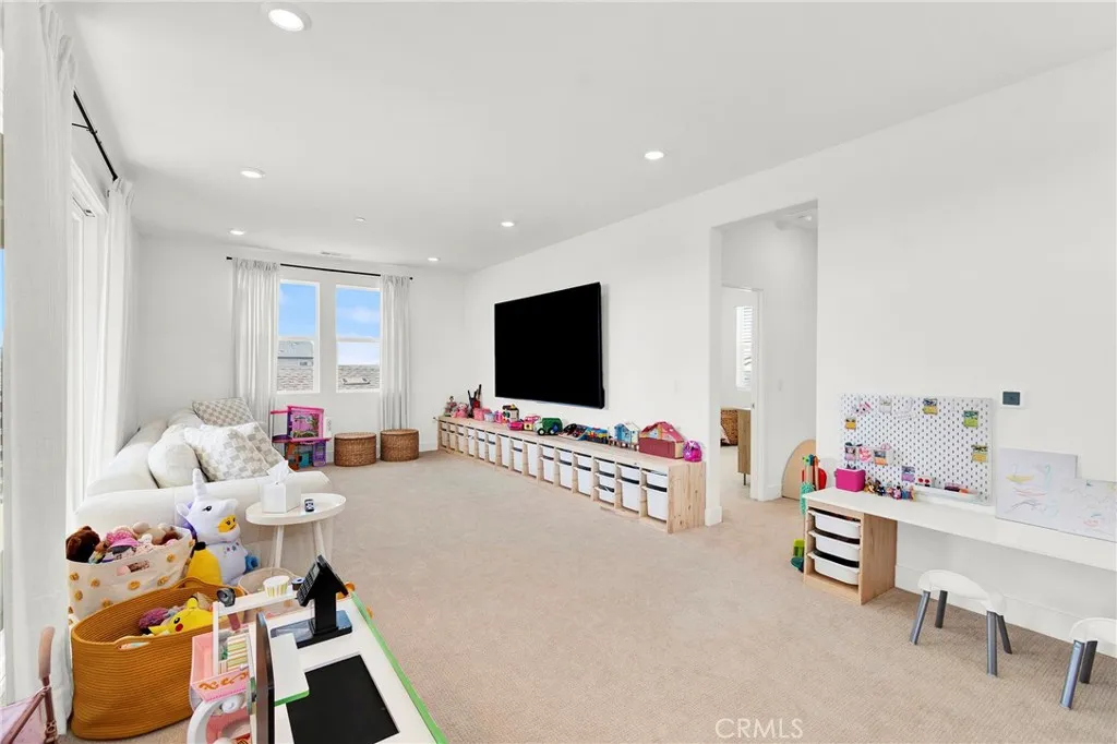 Additional image 75 of 74 Dudley, Irvine, CA 92618