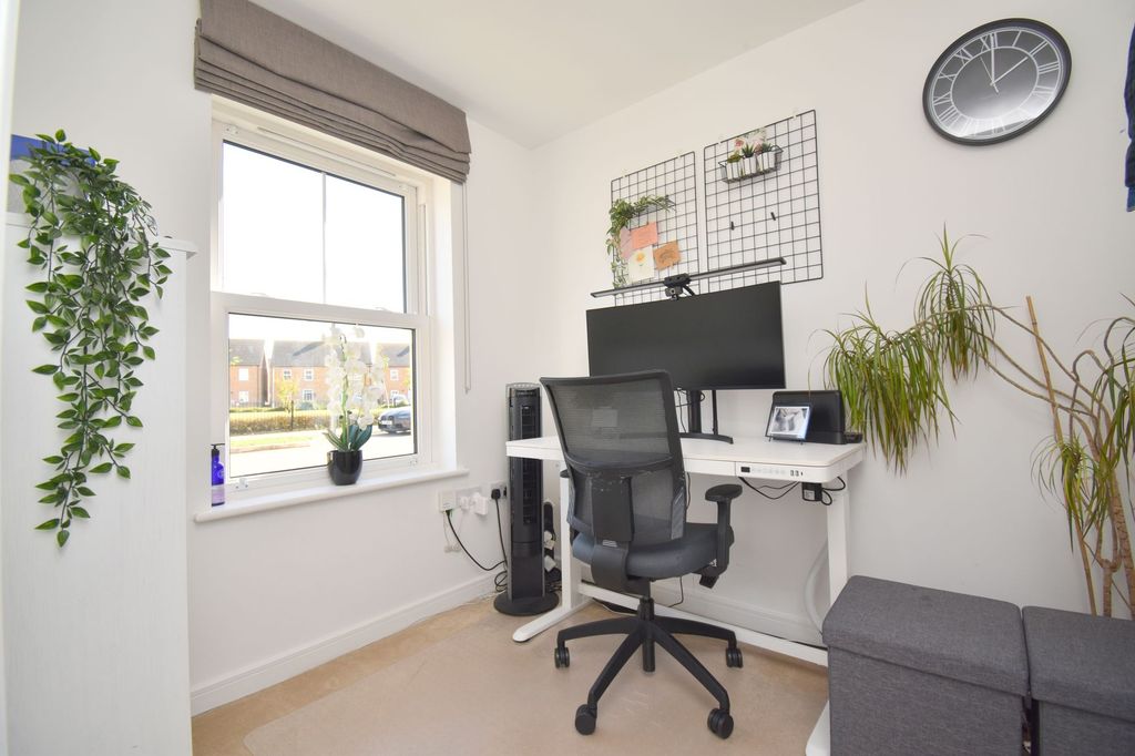 Additional image 8 of 4 bed detached house for saleCollings Crescent, Biggleswade SG18