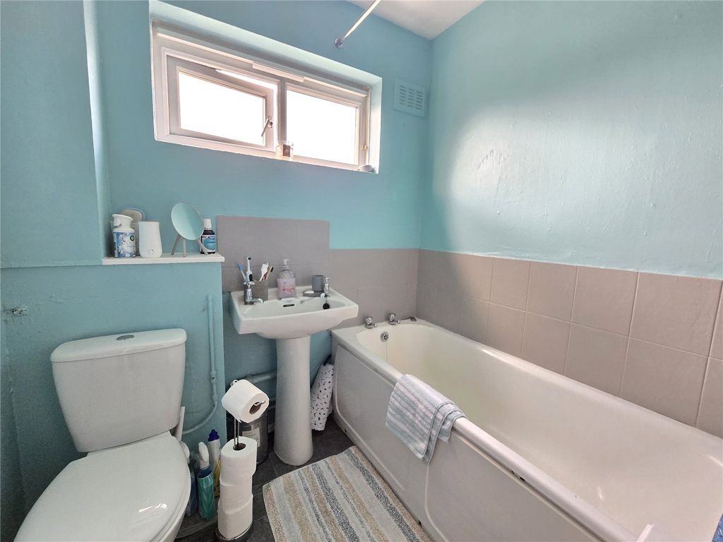 Additional image 10 of 2 bed maisonette for saleCarlcroft, Wilnecote, Tamworth, Staffordshire B77
