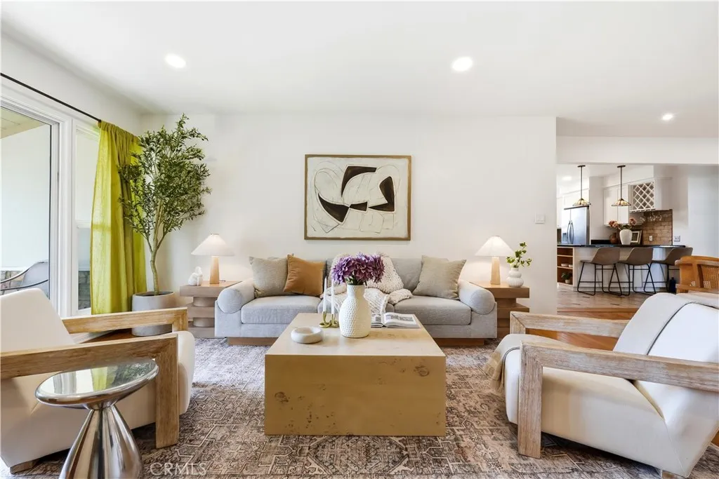 Additional image 5 of 8951 Collett Ave, North Hills, CA 91343
