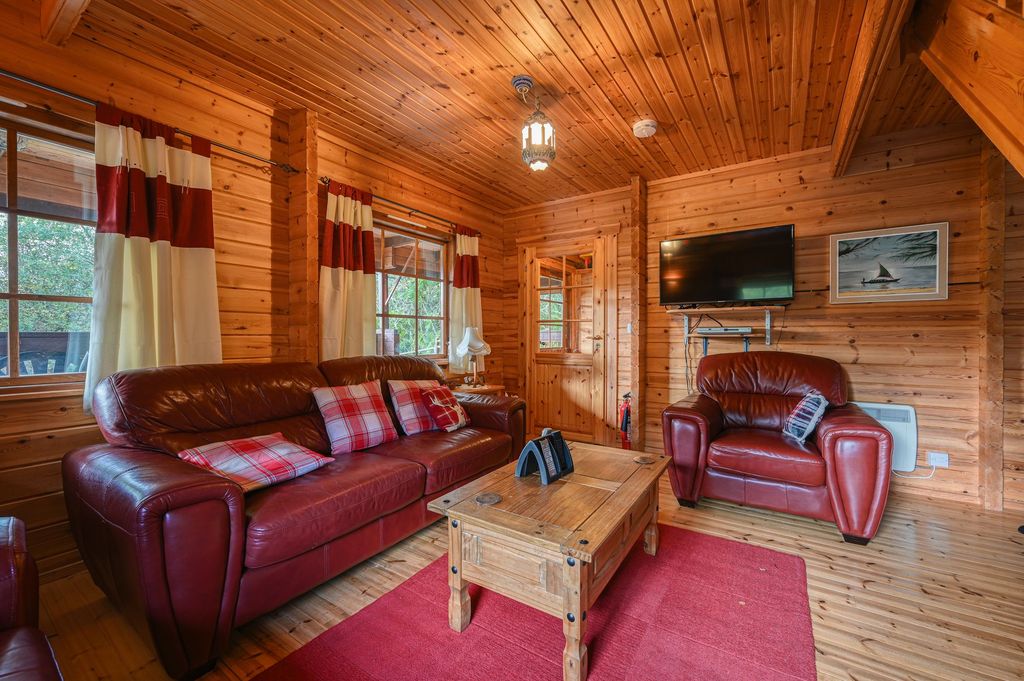 Additional image 5 of 4 bed chalet for sale2 Broallan, Beauly IV4