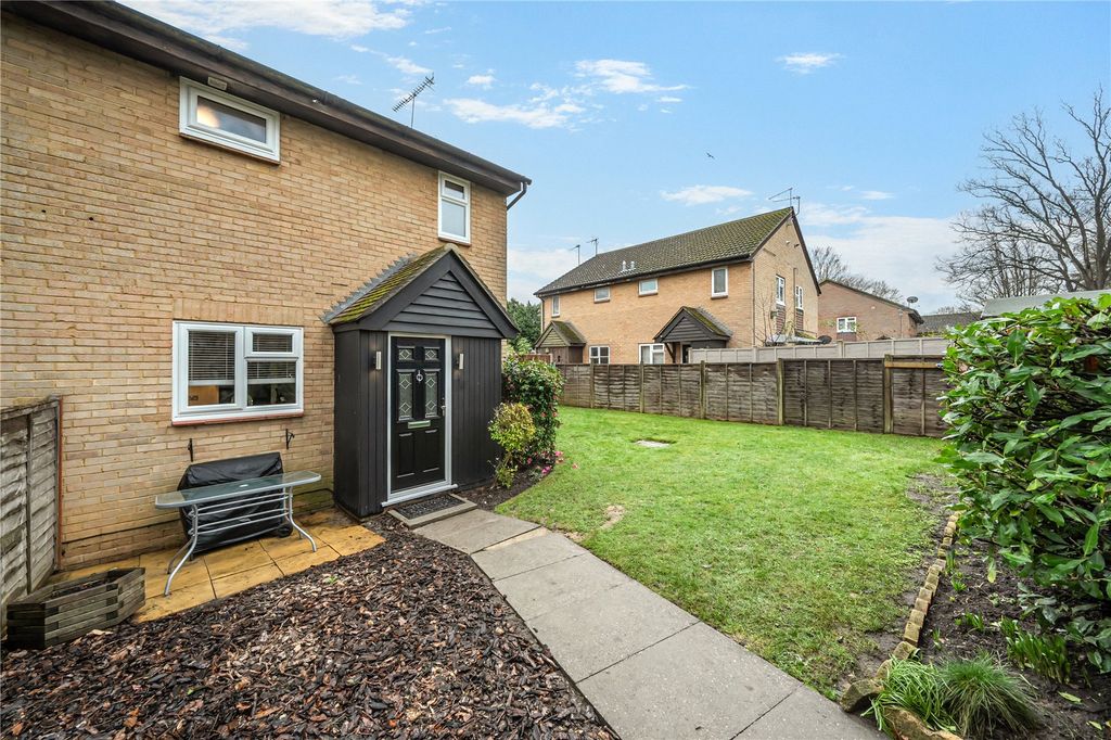 Additional image 19 of 1 bed detached house for saleHawkswell Walk, Woking, Surrey GU21