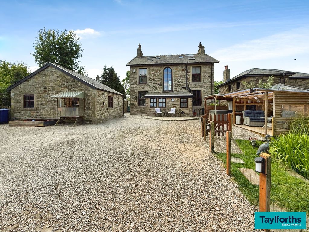 Additional image 2 of 5 bed property for saleMercer House, Gisburn Road, Barnoldswick BB18