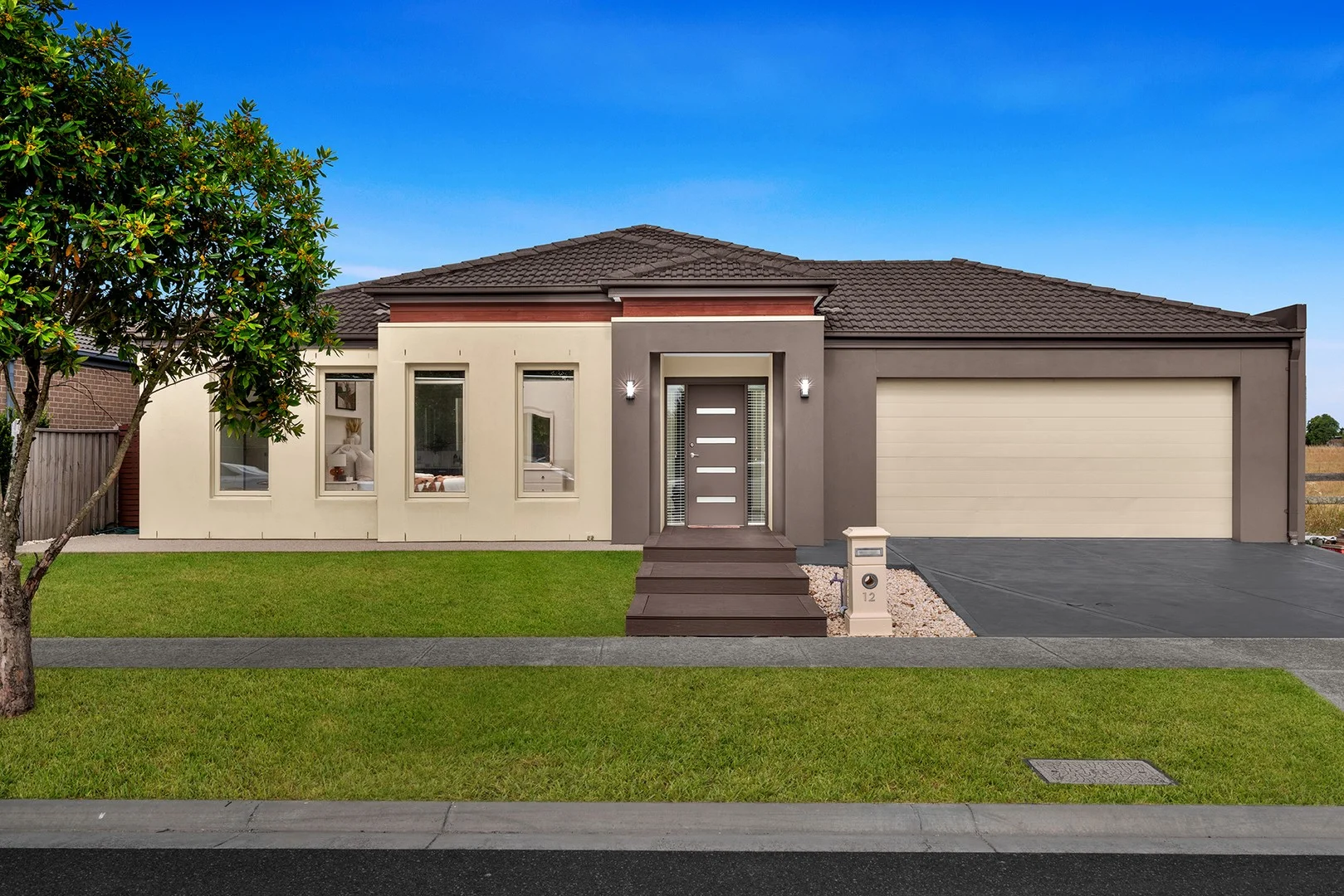 12 Patrick Close, Lyndhurst VIC 3975