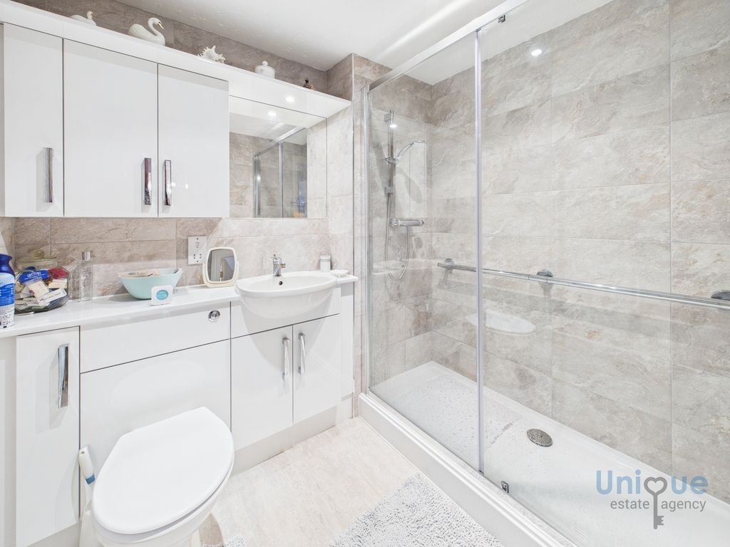 Additional image 10 of 2 bed flat for saleHardaker Court, 319-323 Clifton Drive South, Lytham St. Annes FY8