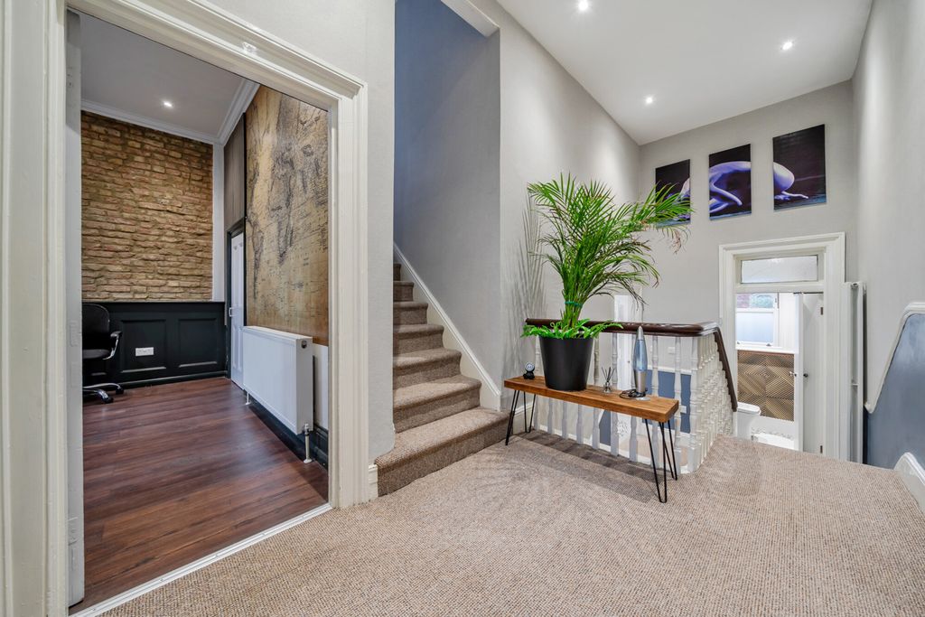 Additional image 7 of 5 bed detached house for salePicardy Road, Belvedere DA17