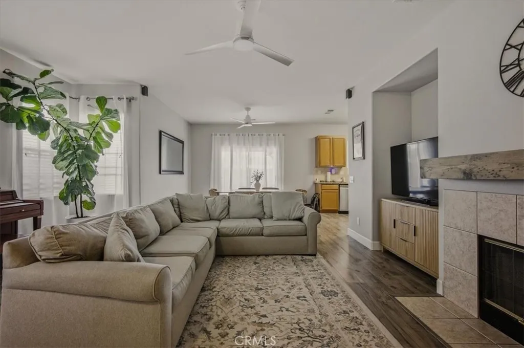 Additional image 34 of 204 E Manchester Lane, San Bernardino, CA 92408
