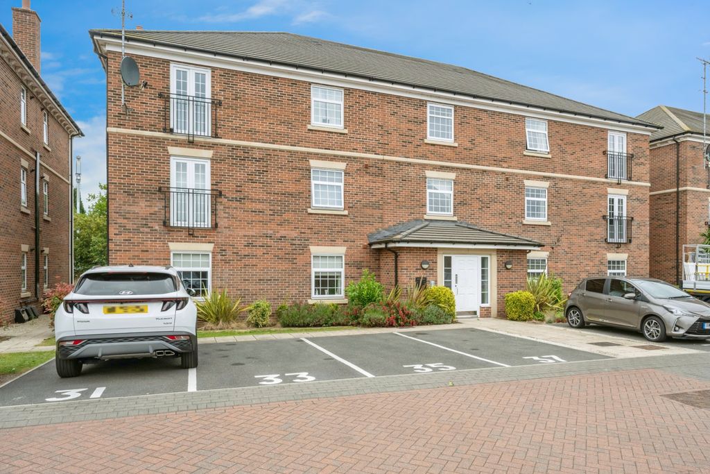 Additional image 14 of 2 bed flat for saleRosso Close, Doncaster DN4