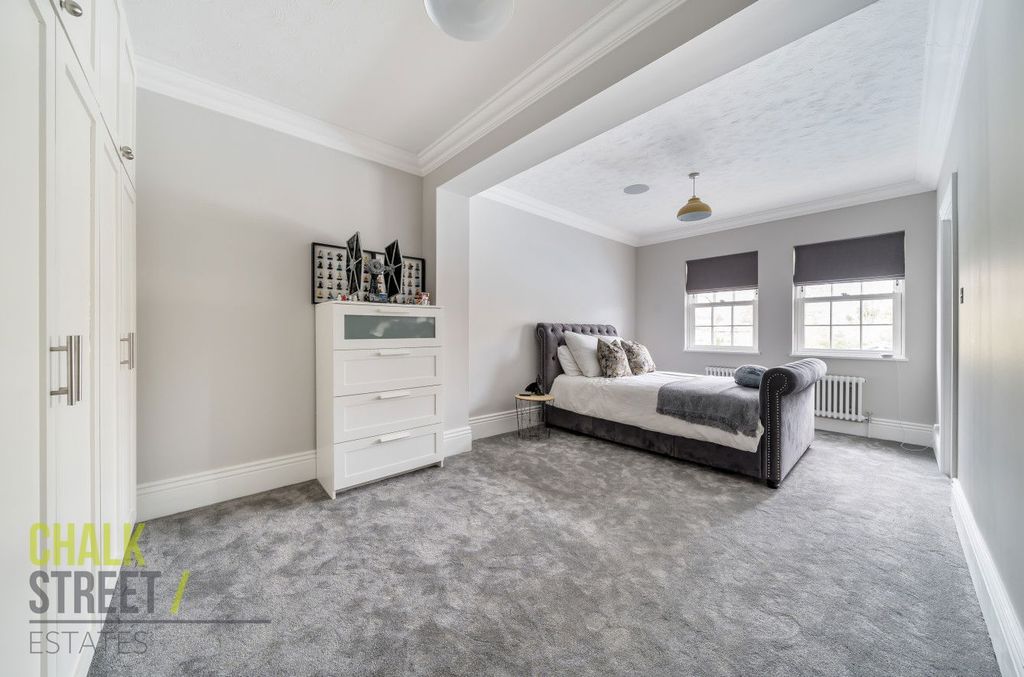 Additional image 26 of 5 bed detached house for saleWoodlands Avenue, Emerson Park RM11