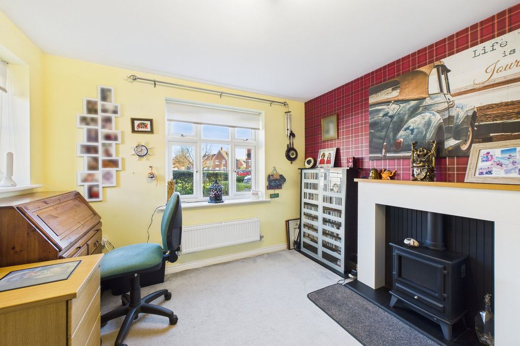 Additional image 12 of 4 bed detached house for saleNuthatch Way, Attleborough NR17