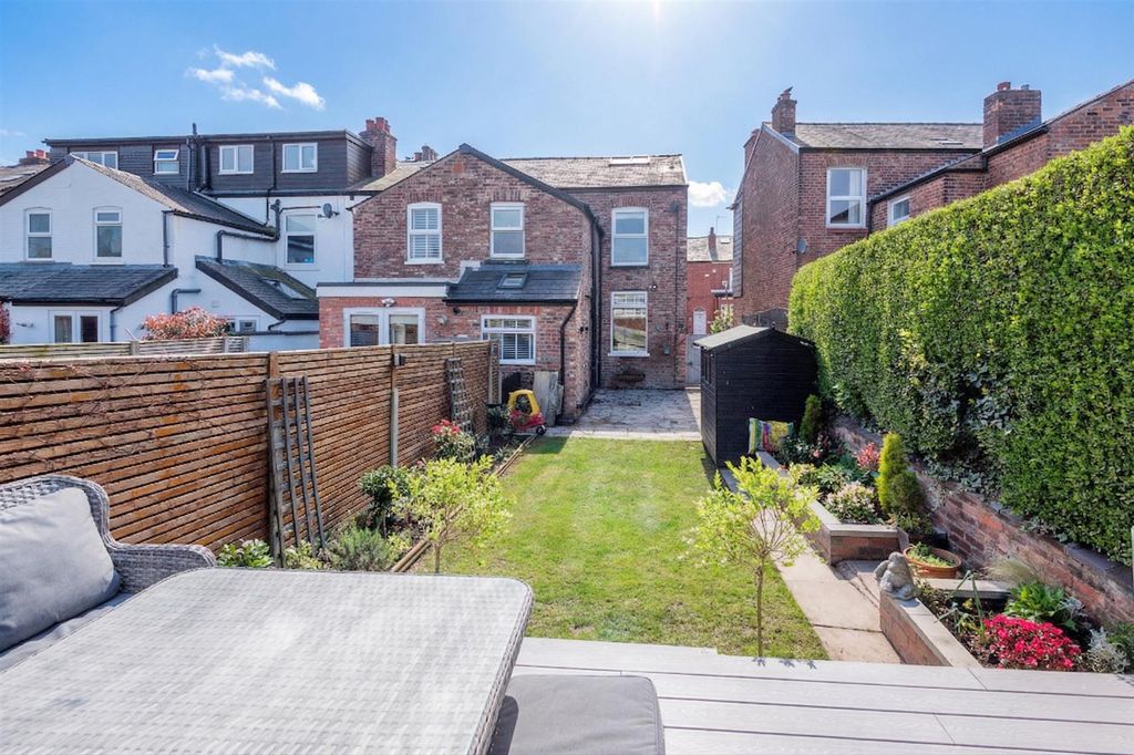 Additional image 4 of 3 bed end terrace house for saleOsborne Road, Altrincham WA15